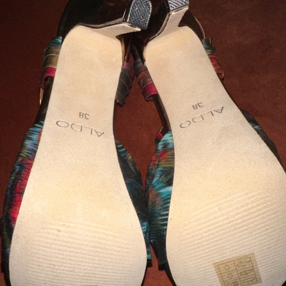 ALDO Heels Womens Size 7.5 Green Red Platform Strappy Stiletto Colorful - Picture 6 of 8